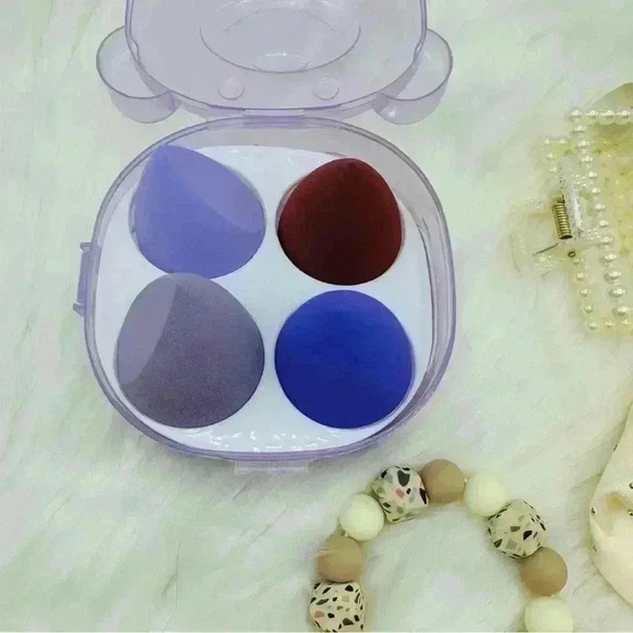 Woman’s Accessories Bundle Package - Picture 5 of 8